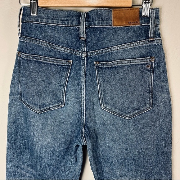 Madewell‎ Classic Straight Jeans in Coldbrook Wash High Rise Women's Size 25 - Picture 6 of 12